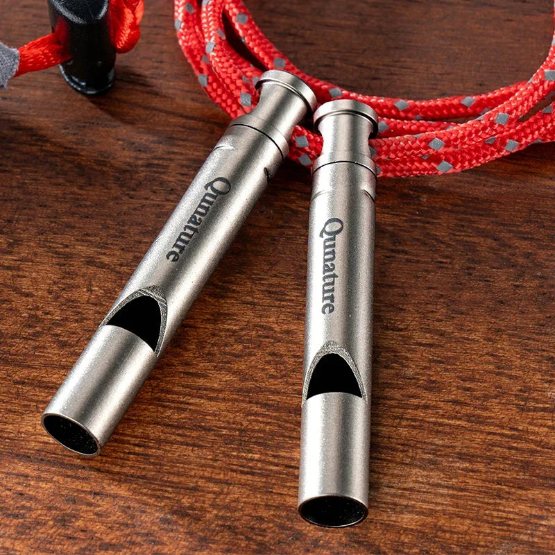 Qunature Titanium Emergency Whistle – 120 dB