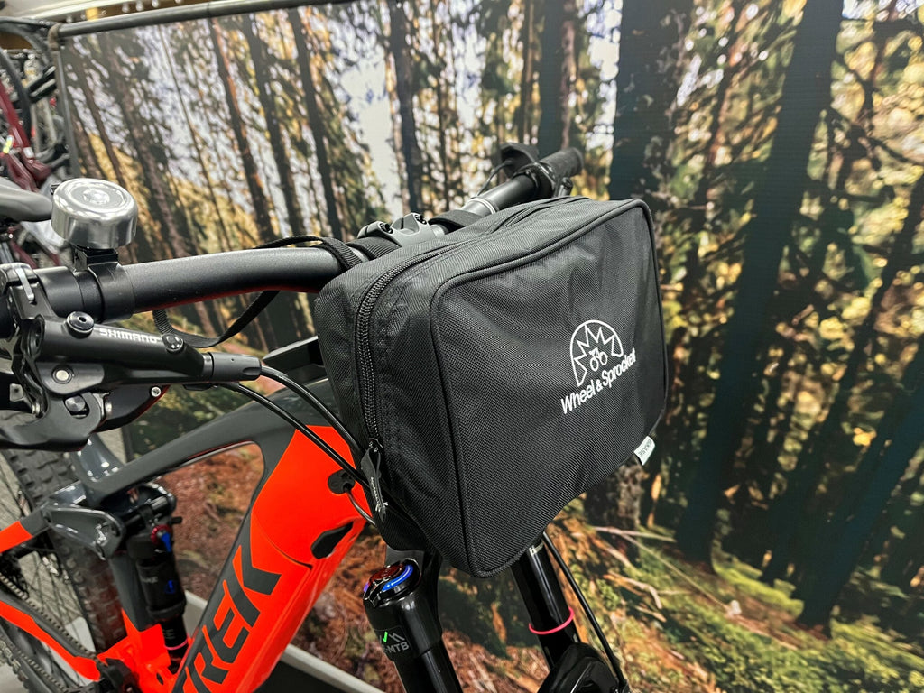 BiKASE Charger Handlebar Bag - view 3