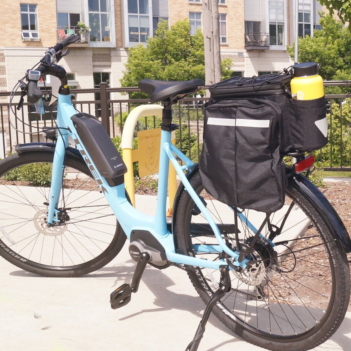 BiKASE Big Daddy MIK Trunk Bag — MIK Rack Required - view 3
