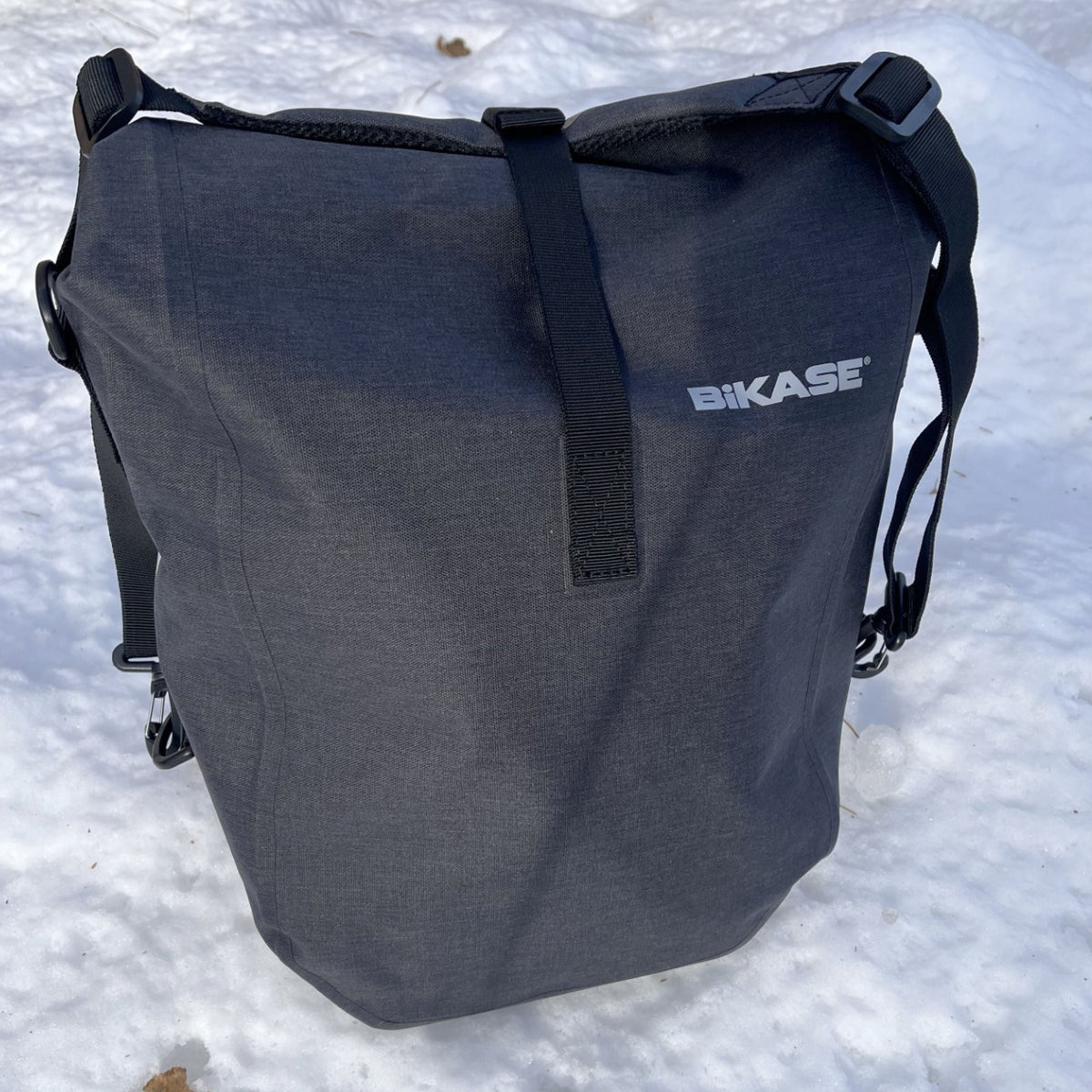 BiKASE Reggie 2 Drybag Pannier - view 3