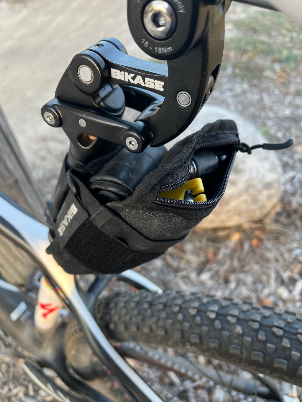 BiKASE Tube & Tool Wrap - view 11