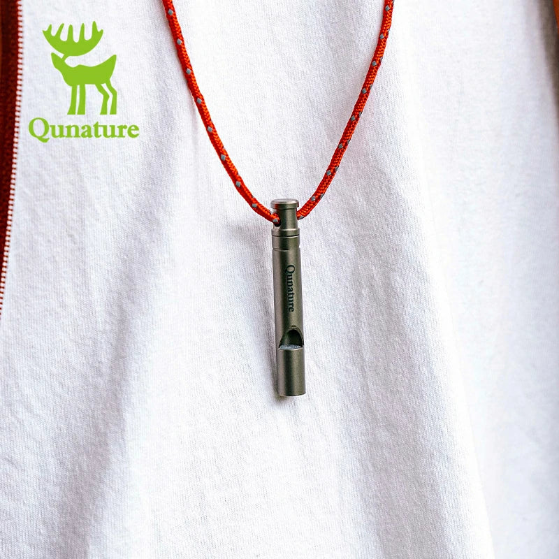 Qunature Titanium Emergency Whistle – 120 dB