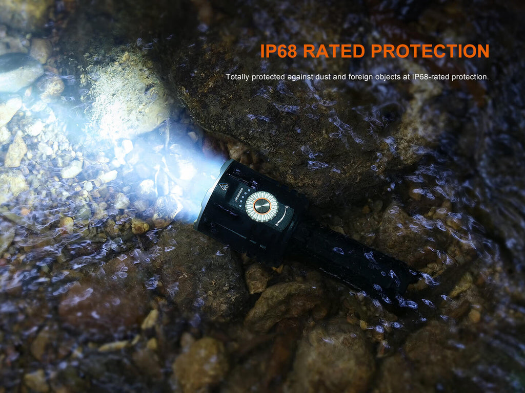 Fenix LR35R PRO Rechargeable Palm-Sized Searchlight - view 17